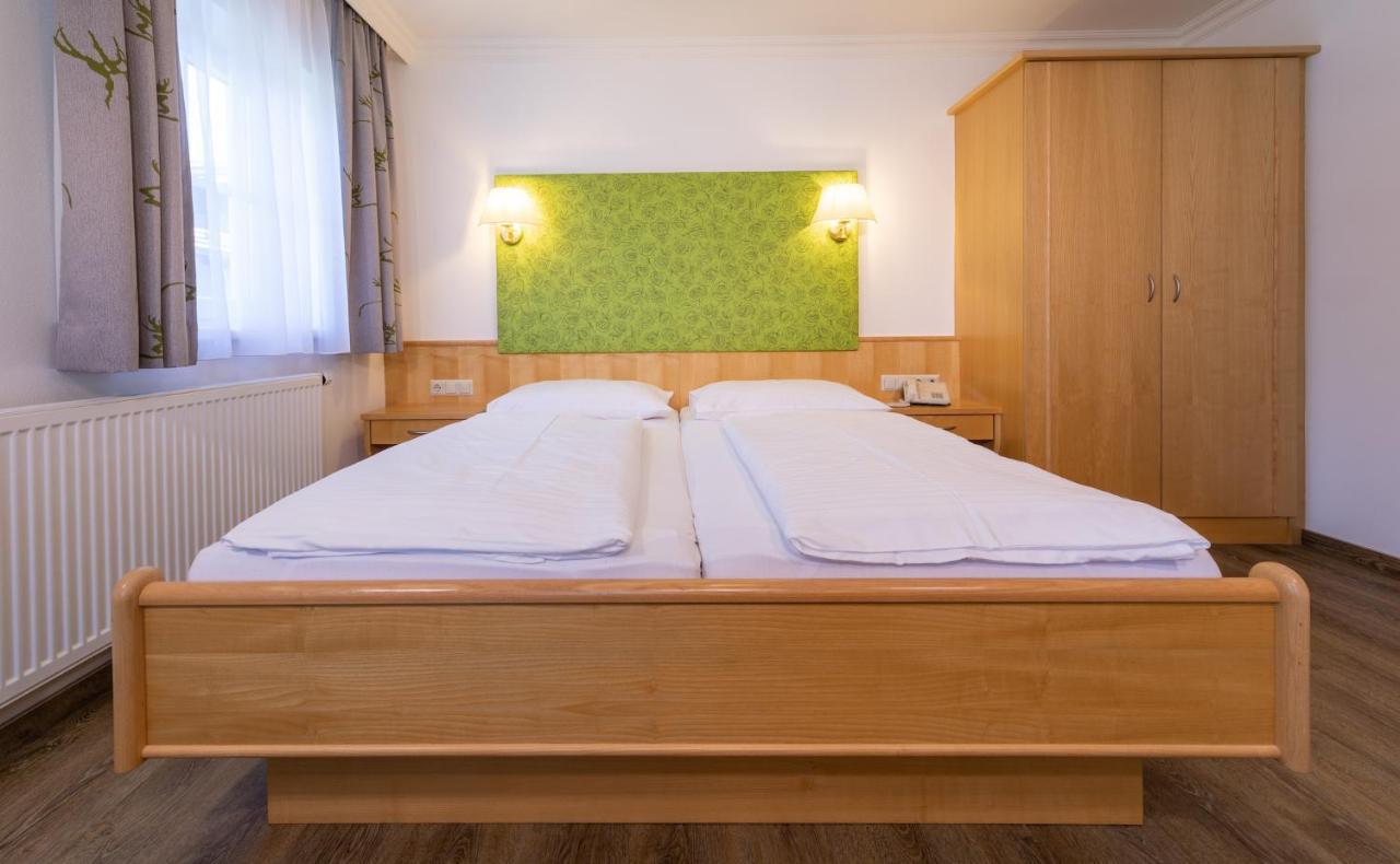 Reiters Wohlfuehlhotel Хаус им Енщал Екстериор снимка