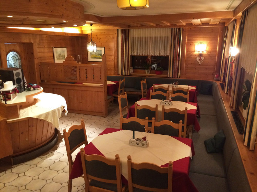 Reiters Wohlfuehlhotel Хаус им Енщал Екстериор снимка